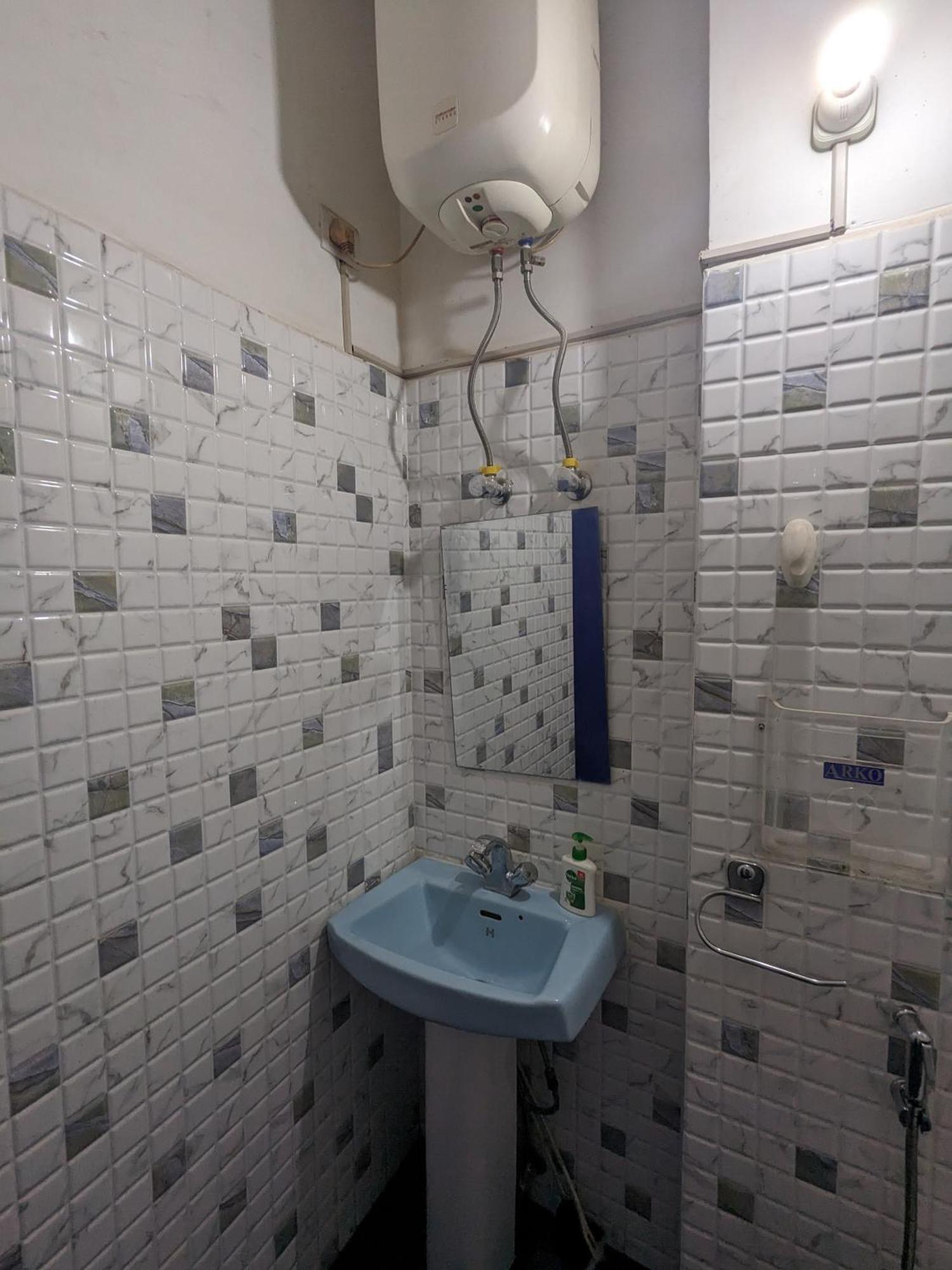 Saikia Nest The Home-Stay Guwahati Exterior foto