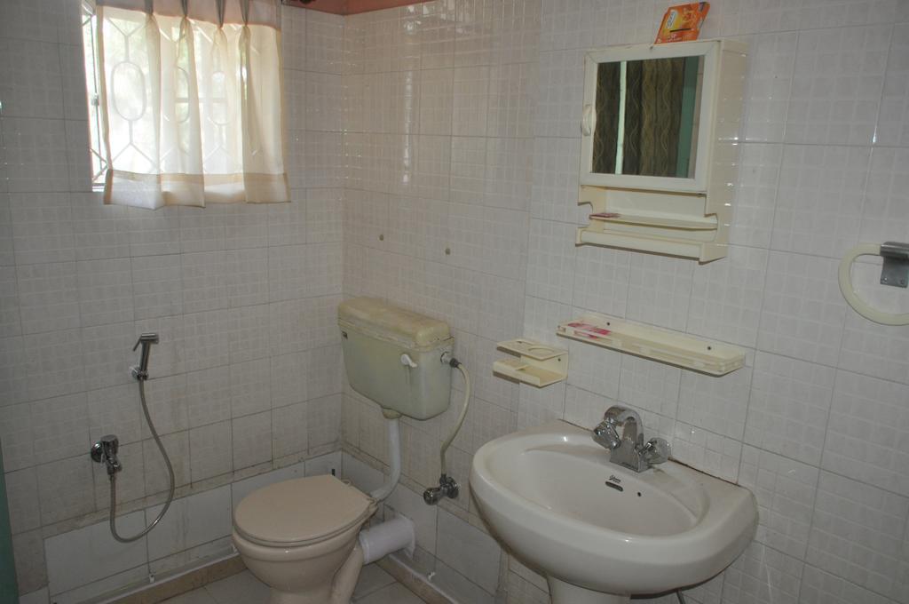 Saikia Nest The Home-Stay Guwahati Exterior foto